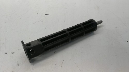 ŚRUBA UCHWYT LAMPY AUDI A4 B7 B8 AVANT 8E0945246B