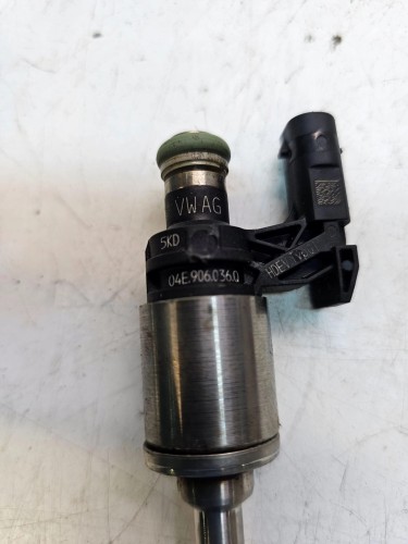 WTRYSK WTRYSKIWACZE AUDI VW 1.4 TFSI 04E906036Q