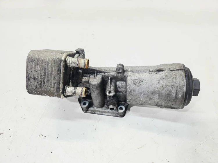 OBUDOWA FILTRA OLEJU AUDI VOLKSWAGEN SEAT SKODA TDI 045115389K