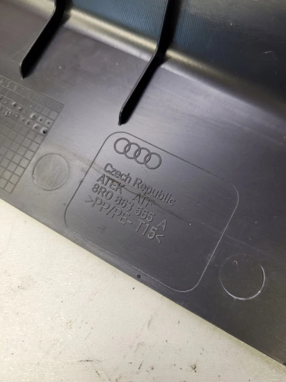 OSŁONA AKUMULATORA AUDI Q5 8R 8R0863565A