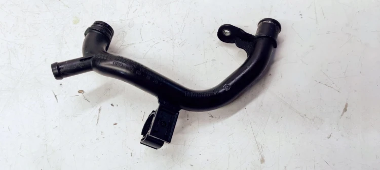 RURA WĄŻ WODY AUDI A3 8P VW SEAT SKODA 06J121065F