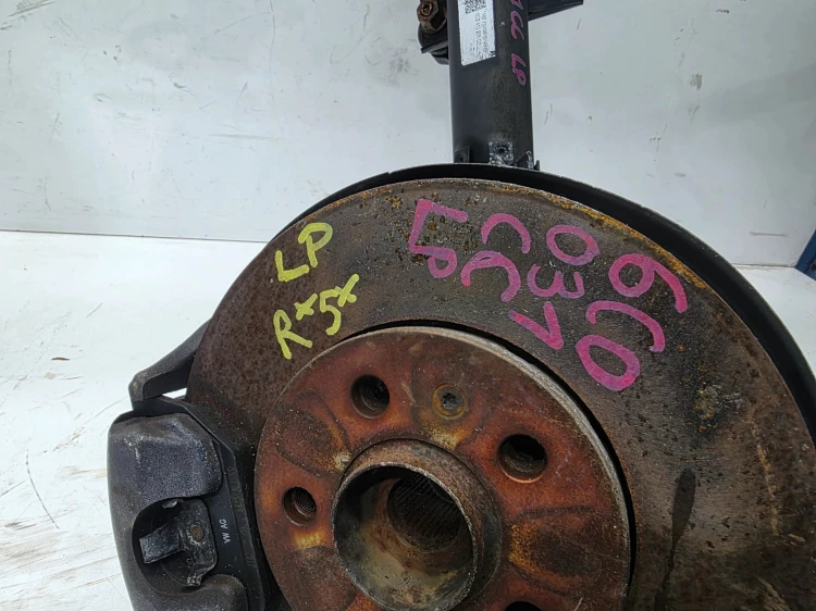 ZWROTNICA LEWA KOMPLETNA AUDI A1 8X VW SKODA 6R0413031CC 6R0407151F R*5*