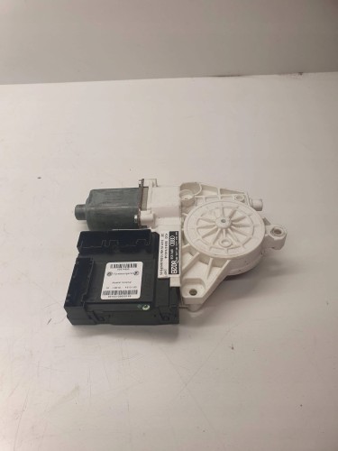 SILNICZEK SZYBY PRAWY AUDI A3 8P LIFT 8P4959802B
