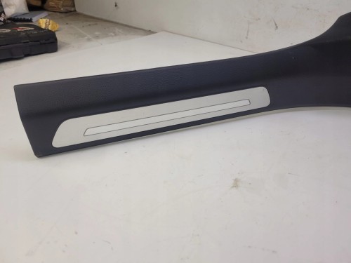 OSŁONA PROGU LED LEWY TYŁ AUDI A8 D4 4H4864607K