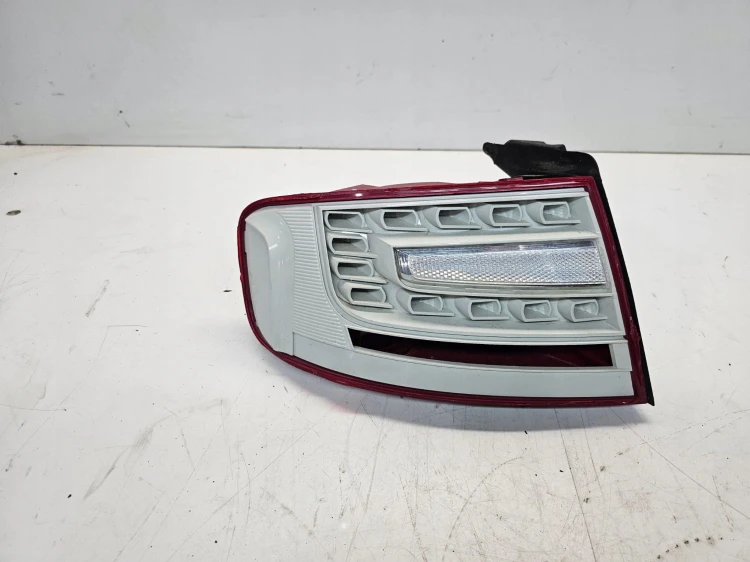LAMPA LEWY TYŁ W BŁOTNIK AUDI A4 B8 8K5945095K LED NA CZĘŚCI