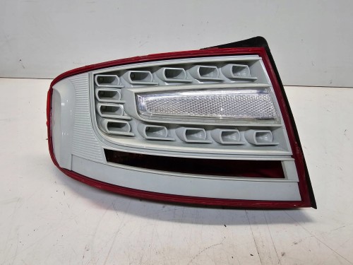 LAMPA LEWY TYŁ W BŁOTNIK AUDI A4 B8 8K5945095K LED NA CZĘŚCI