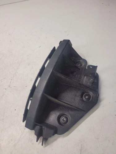 ŚLIZG ZDERZAKA LEWY TYŁ AUDI A3 8P LIFT 8P3807393