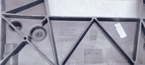 ŚLIZG ZDERZAKA LEWY TYŁ AUDI A4 B8 8K5807453 SEDAN