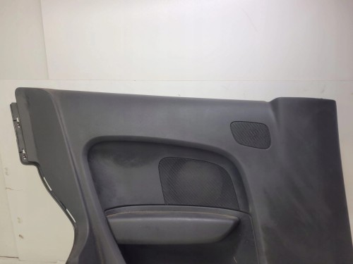 BOCZEK WNĘTRZA LEWY TYŁ AUDI A1 8X3867035