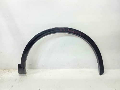LISTWA BŁOTNIKA PRAWY TYŁ AUDI Q3 8U 8U0853818A CZARNY POŁYSK