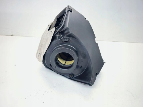 OBUDOWA FILTRA POWIETRZA AUDI A4 B9 A5 8W 2.0 TDI 8W0133837D 8W0133835D