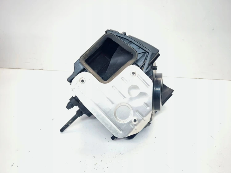 OBUDOWA FILTRA POWIETRZA AUDI A4 B9 A5 8W 2.0 TDI 8W0133837D 8W0133835D