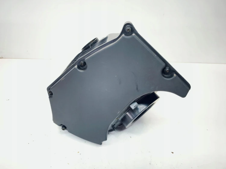 OBUDOWA FILTRA POWIETRZA AUDI A4 B9 A5 8W 2.0 TDI 8W0133837D 8W0133835D