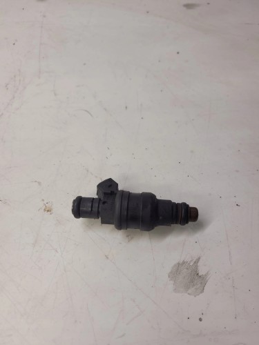 WTRYSK WTRYSKIWACZ AUDI VW SEAT 1.8 T 06A906031