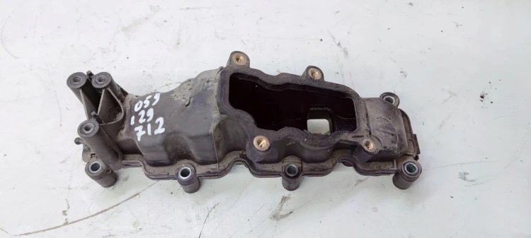 KOLEKTOR SSĄCY AUDI A4 A5 2.7 TDI 059129712 AIC