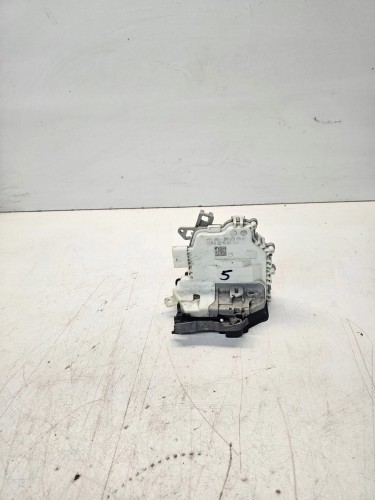 ZAMEK DRZWI LEWY TYŁ AUDI A4 B8 A5 Q5 8K0839015H 5-PIN