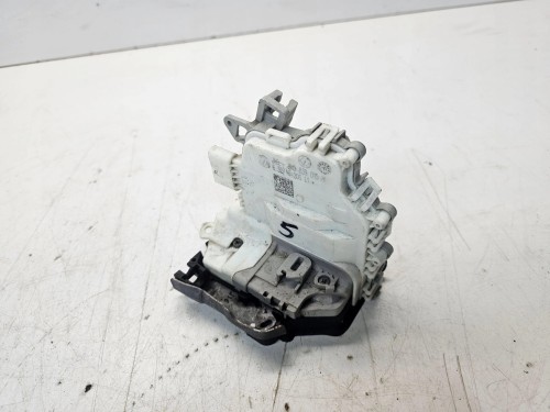 ZAMEK DRZWI LEWY TYŁ AUDI A4 B8 A5 Q5 8K0839015H 5-PIN