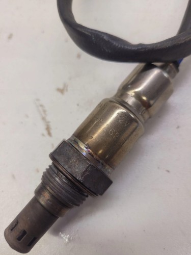 CZUJNIK TEMPERATURY SPALIN AUDI VW SEAT 03L906262D
