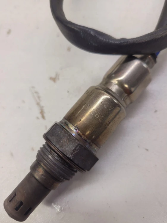 CZUJNIK TEMPERATURY SPALIN AUDI VW SEAT 03L906262D