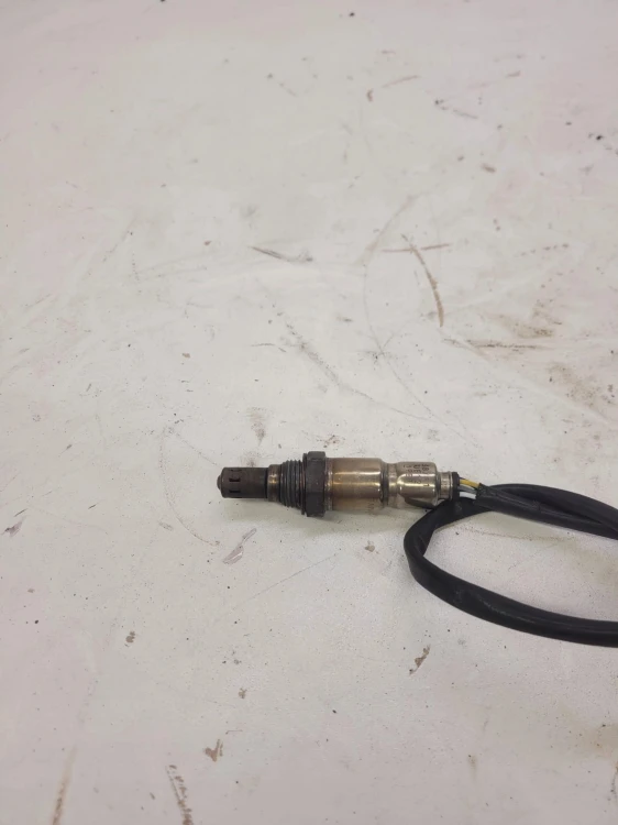 CZUJNIK TEMPERATURY SPALIN AUDI VW SEAT 03L906262D