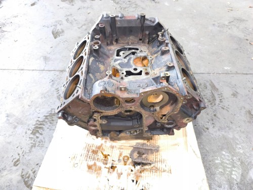 BLOK SILNIKA AUDI A4 B8 A5 8T 2.7 TDI CAM 059103021BP