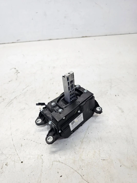 WYBIERAK LEWAREK AUTOMAT AUDI Q5 FY 80B713041N EUROPA