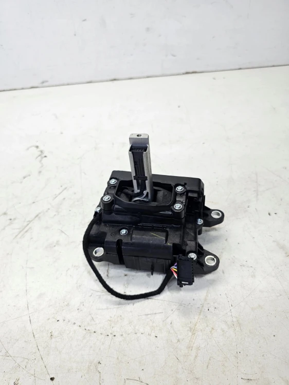 WYBIERAK LEWAREK AUTOMAT AUDI Q5 FY 80B713041N EUROPA