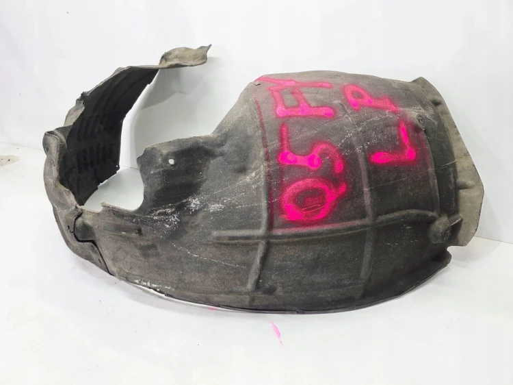 NADKOLE MATERIAŁOWE LEWY PRZÓD AUDI Q5 FY 80A821171E