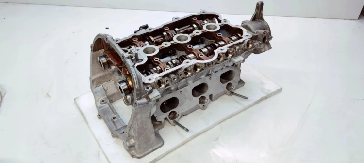 GŁOWICA KOMPLETNA AUDI A5 A5 A6 C7 A7 2.8 3.2 FSI 06E103403A
