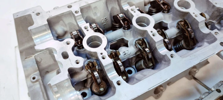 GŁOWICA KOMPLETNA AUDI A5 A5 A6 C7 A7 2.8 3.2 FSI 06E103403A