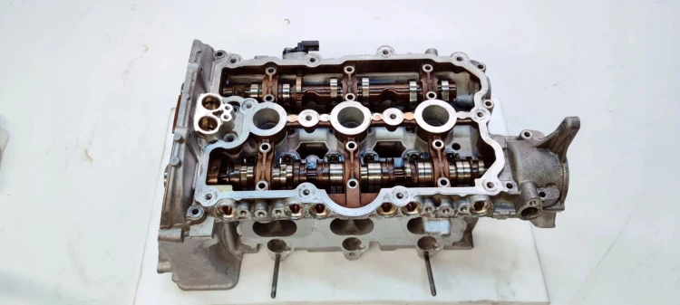 GŁOWICA KOMPLETNA AUDI A5 A5 A6 C7 A7 2.8 3.2 FSI 06E103403A