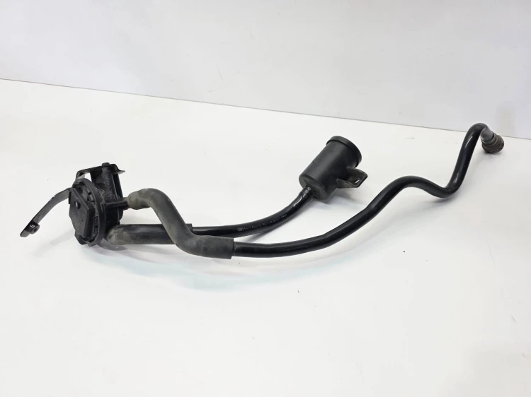 RURA PRZEWÓD ODPOWIETRZAJĄCY AUDI Q5 FY 2.0 TFSI 8K0906253K 80A133366