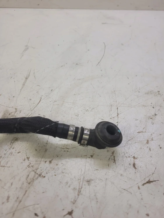 PRZEWÓD WĄŻ PODCIŚNIENIA AUDI A4 B8 8K0611743C