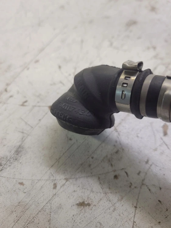 PRZEWÓD WĄŻ PODCIŚNIENIA AUDI A4 B8 8K0611743C