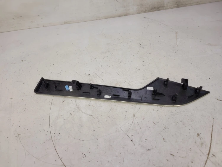 DEKOR LISTWA DRZWI LEWY TYŁ AUDI A4 B9 8W0867419