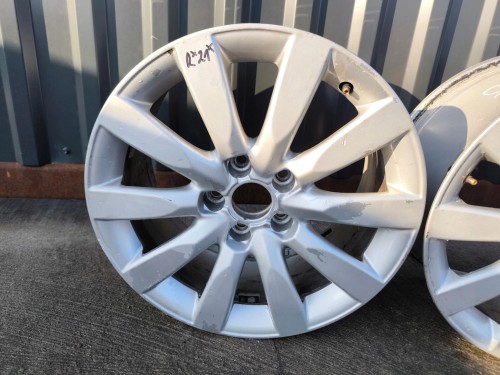 FELGA FELGI VW AUDI A3 A4 A6 ITP 8.0J R17 ET47 8K0601025C R*21* KOMPLET !!!