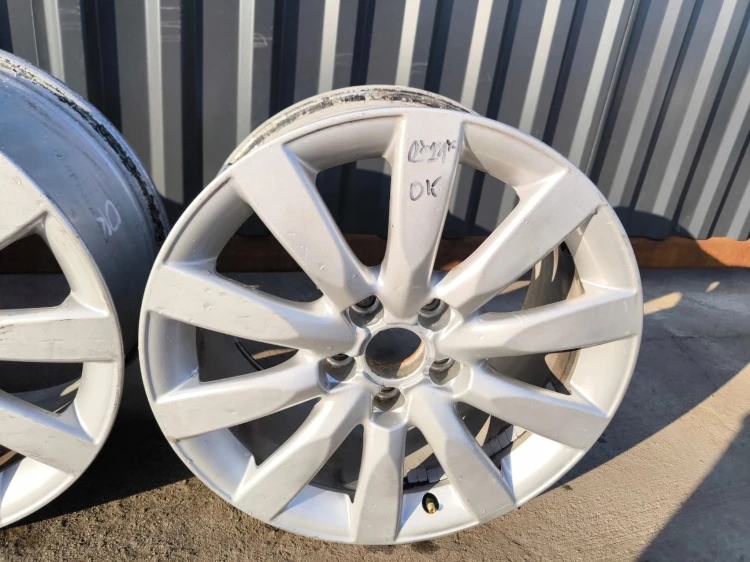 FELGA FELGI VW AUDI A3 A4 A6 ITP 8.0J R17 ET47 8K0601025C R*21* KOMPLET !!!