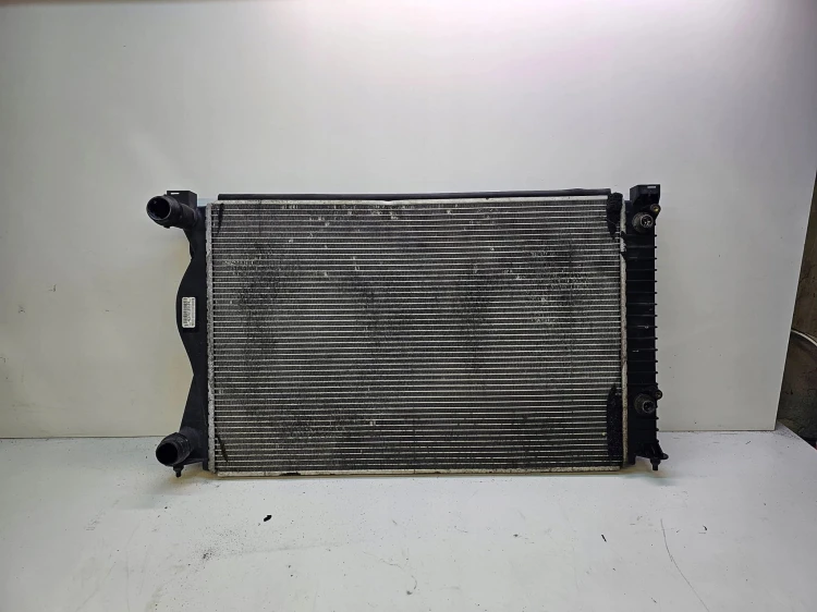 CHŁODNICA WODY 2.0 TDI AUDI A6 C6 4F0121251AE