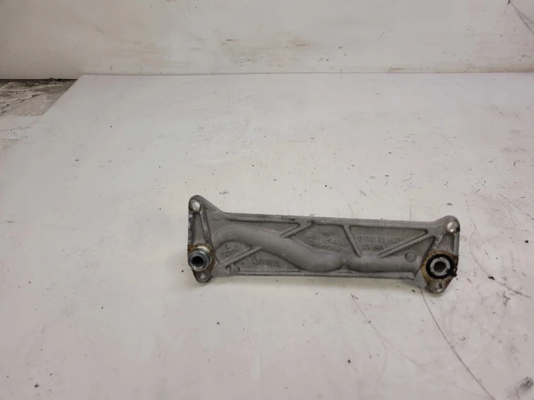 UCHWYT MOCOWANIE EGR AUDI A4 A6 Q7 3.0 059131680D