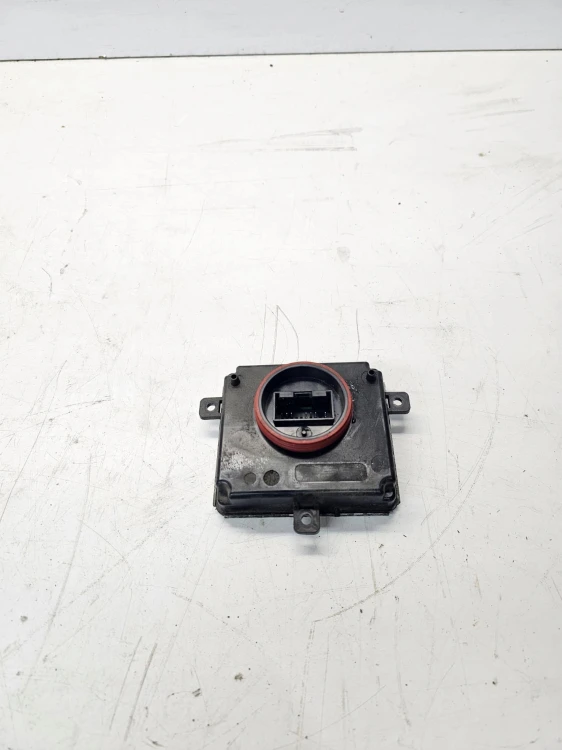 PRZETWORNICA REFLEKTORA AUDI A3 8V A4 A5 A6 A7 A8 4G0907697D