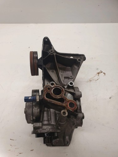 ŁAPA ALTERNATORA AUDI VW 1.8 2.0 TFSI 06H903143E