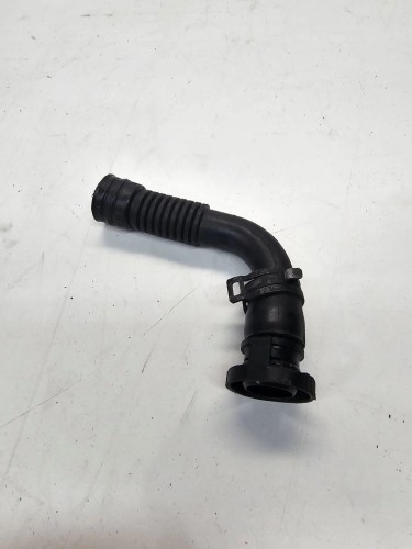 PRZEWÓD ODPOWIETRZAJĄCY AUDI VW SEAT 038103493AR