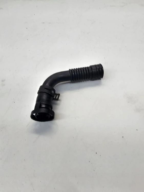 PRZEWÓD ODPOWIETRZAJĄCY AUDI VW SEAT 038103493AR
