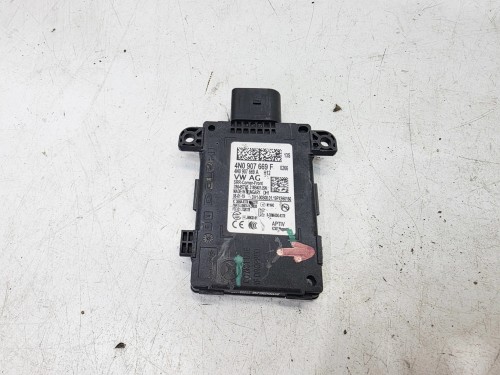 RADAR CZUJNIK DISTRONIC SENSOR AUDI A6 C8 4N0907669F 4N0907699A 2/26