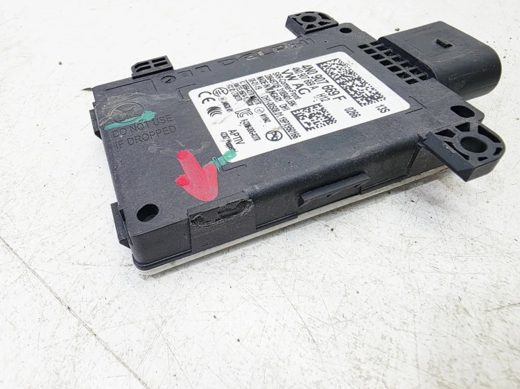 RADAR CZUJNIK DISTRONIC SENSOR AUDI A6 C8 4N0907669F 4N0907699A 2/26