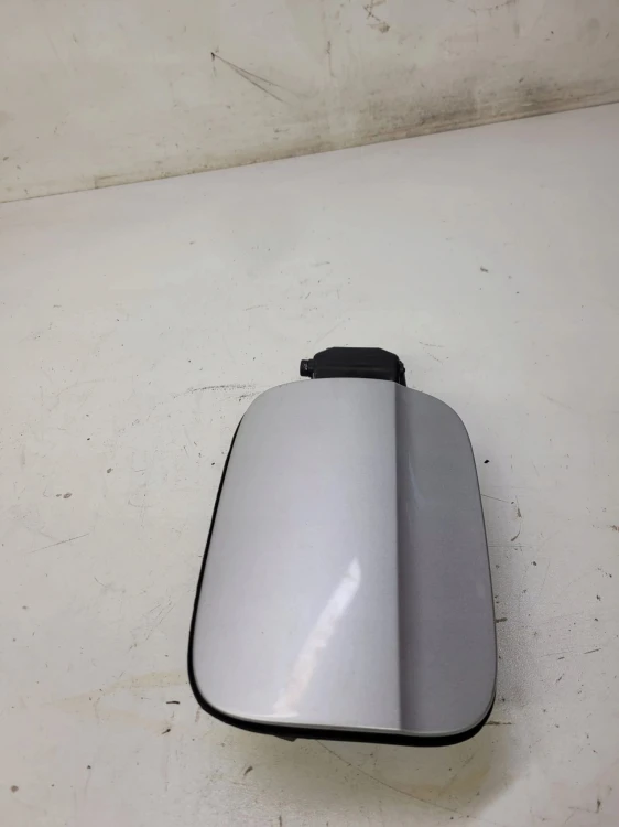 KLAPKA WLEWU PALIWA AUDI A4 B8 8K0809999D LX7W