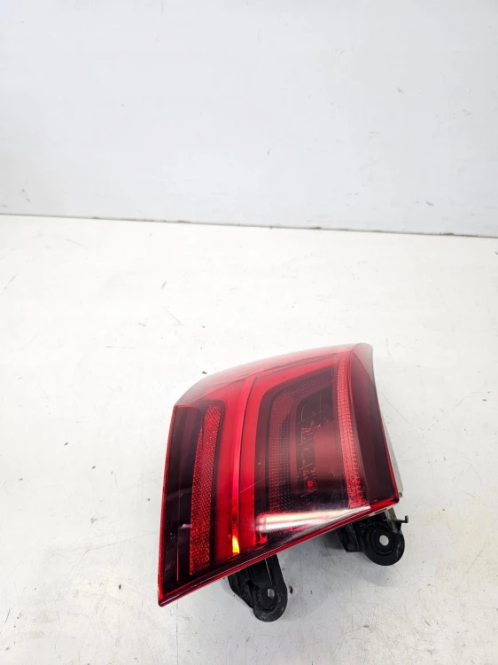 LAMPA LEWY TYŁ W BŁOTNIK AUDI A6 C7 LIFT 4G9945095F MATRIX