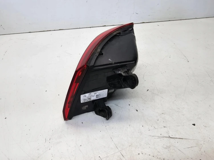 LAMPA LEWY TYŁ W BŁOTNIK AUDI A6 C7 LIFT 4G9945095F MATRIX