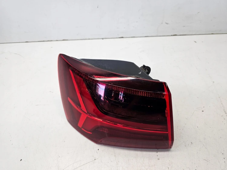 LAMPA LEWY TYŁ W BŁOTNIK AUDI A6 C7 LIFT 4G9945095F MATRIX