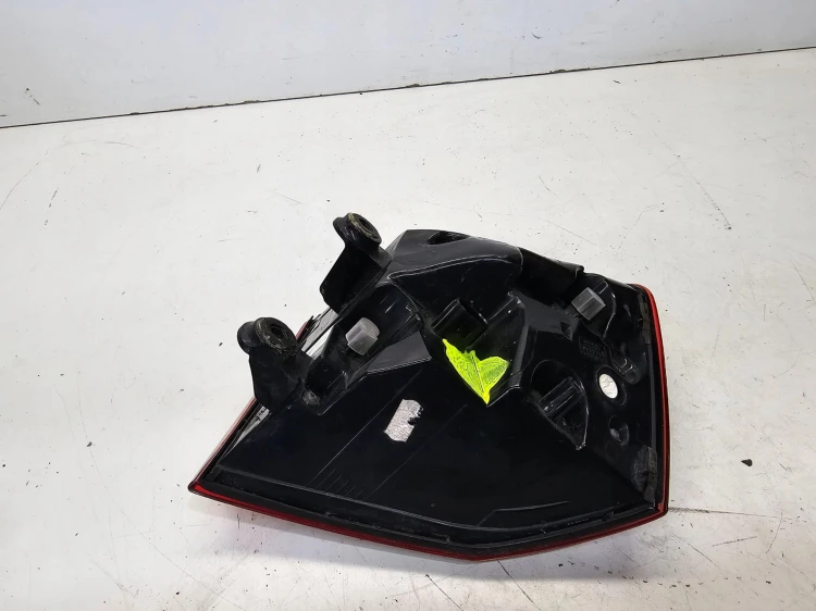 LAMPA LEWY TYŁ W BŁOTNIK AUDI A6 C7 LIFT 4G9945095F MATRIX